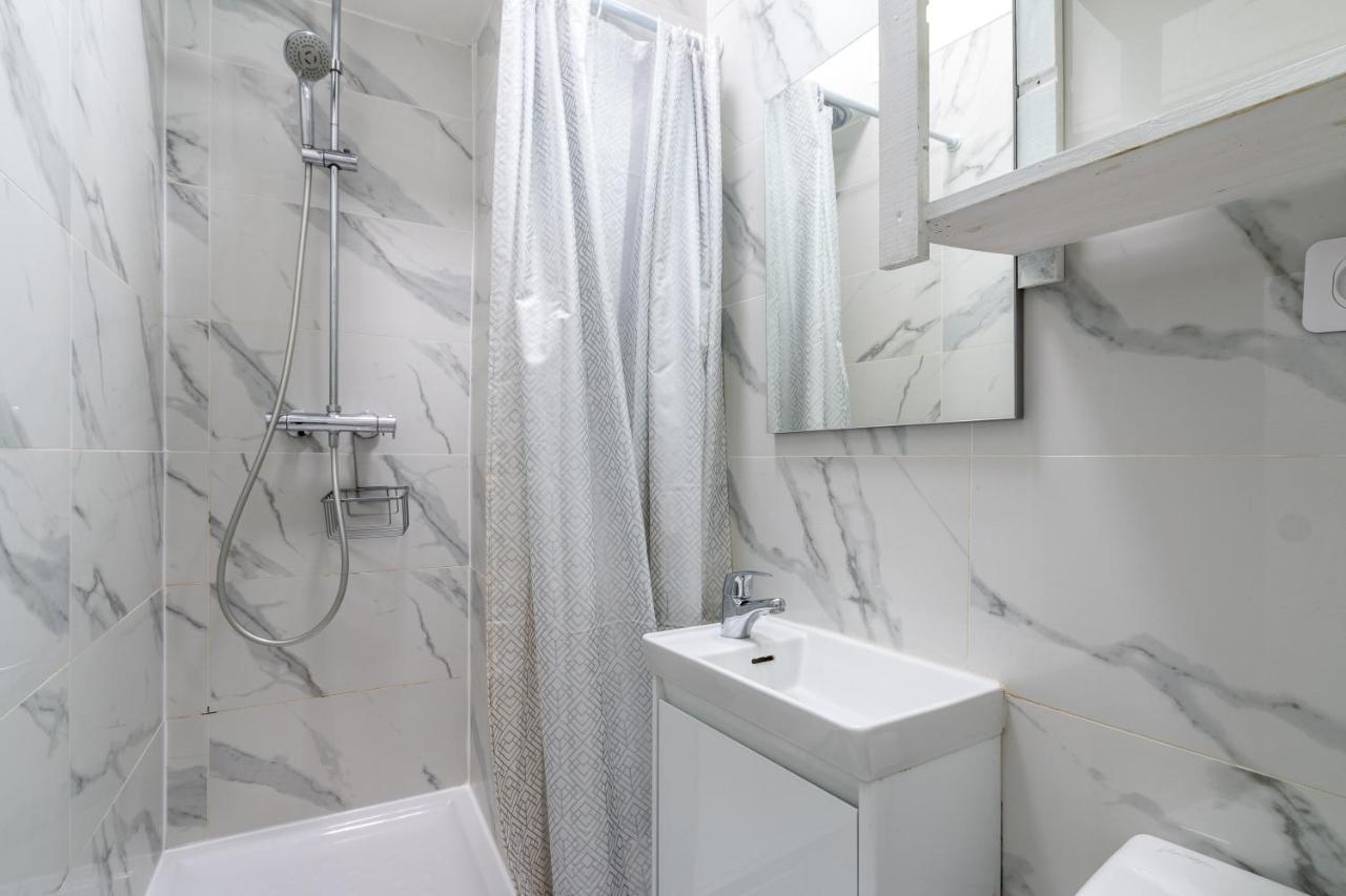 Appartement Metro Alexandre Dumas Paříž Exteriér fotografie